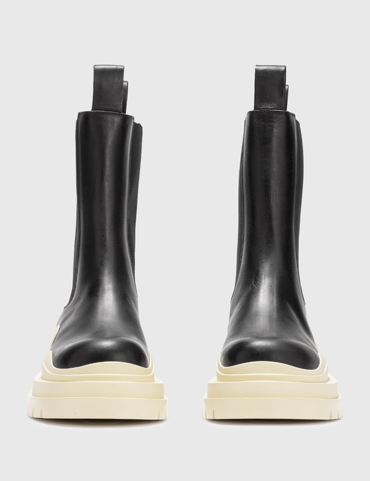 bv tire leather chelsea boots