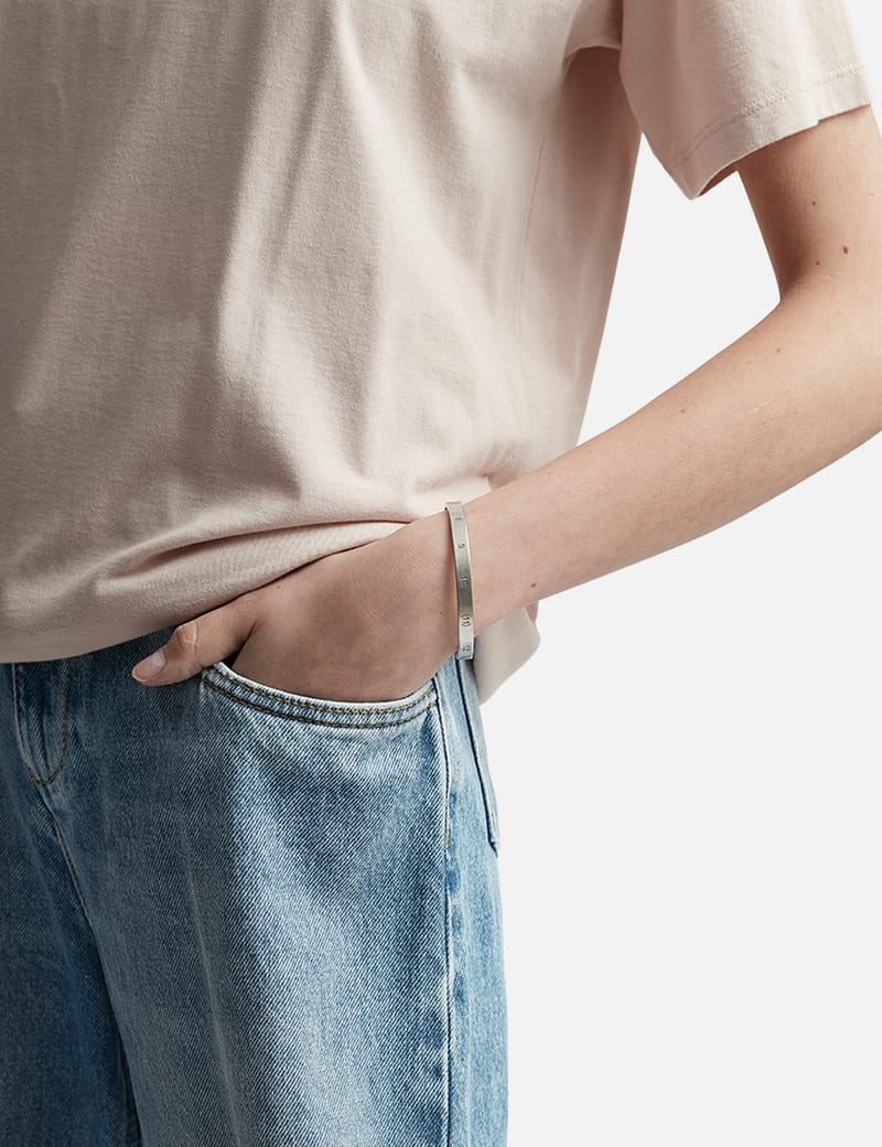 【すぐにお届け！】Maison Margiela NUMBER REFERENCE CUFF 4mm MM6 Maison Margiela Numeric Minimal Signature Cuff Bracelet