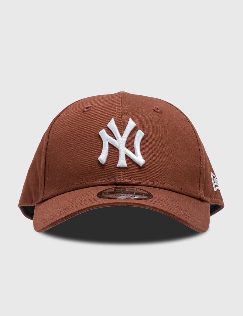 New Era - New York Yankees League Essential 9forty Cap | HBX