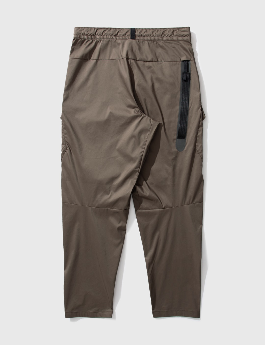 Nike - Nsw Woven Cargo Pant | HBX - Globally Curated Fashion and Lifestyle by Hypebeast