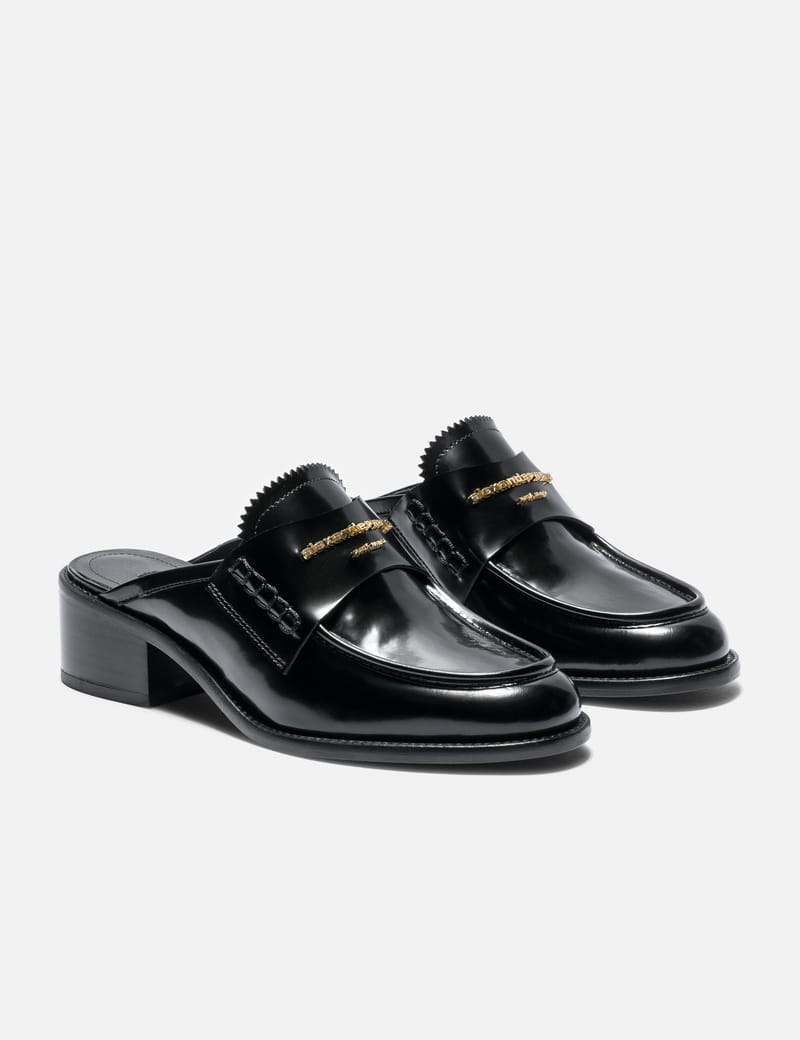 Shoes-1-4-bfdb0.jpg?fit=max&w=