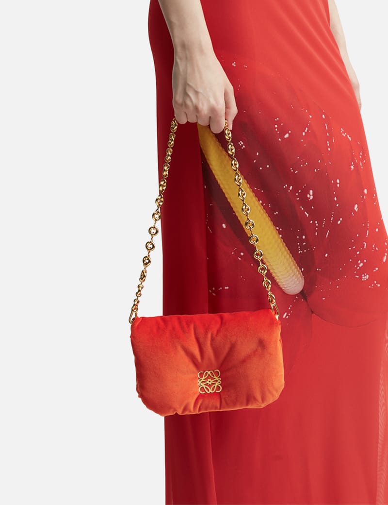 【LOEWE直営】セール価格！GOYA パフィーバッグ RED Loewe's Puffer Goya Bag Is Still Going to Be It in 2023
