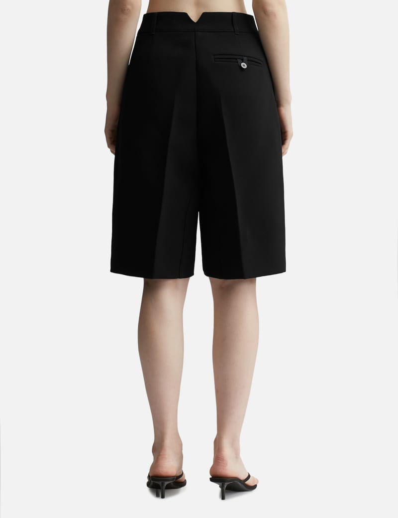 ショートパンツ JACQUEMUS Women Shorts  Burmudas 24E241PA1081322BLACK Black Jacquemus - LE BERMUDA OVALO | HBX - Globally Curated