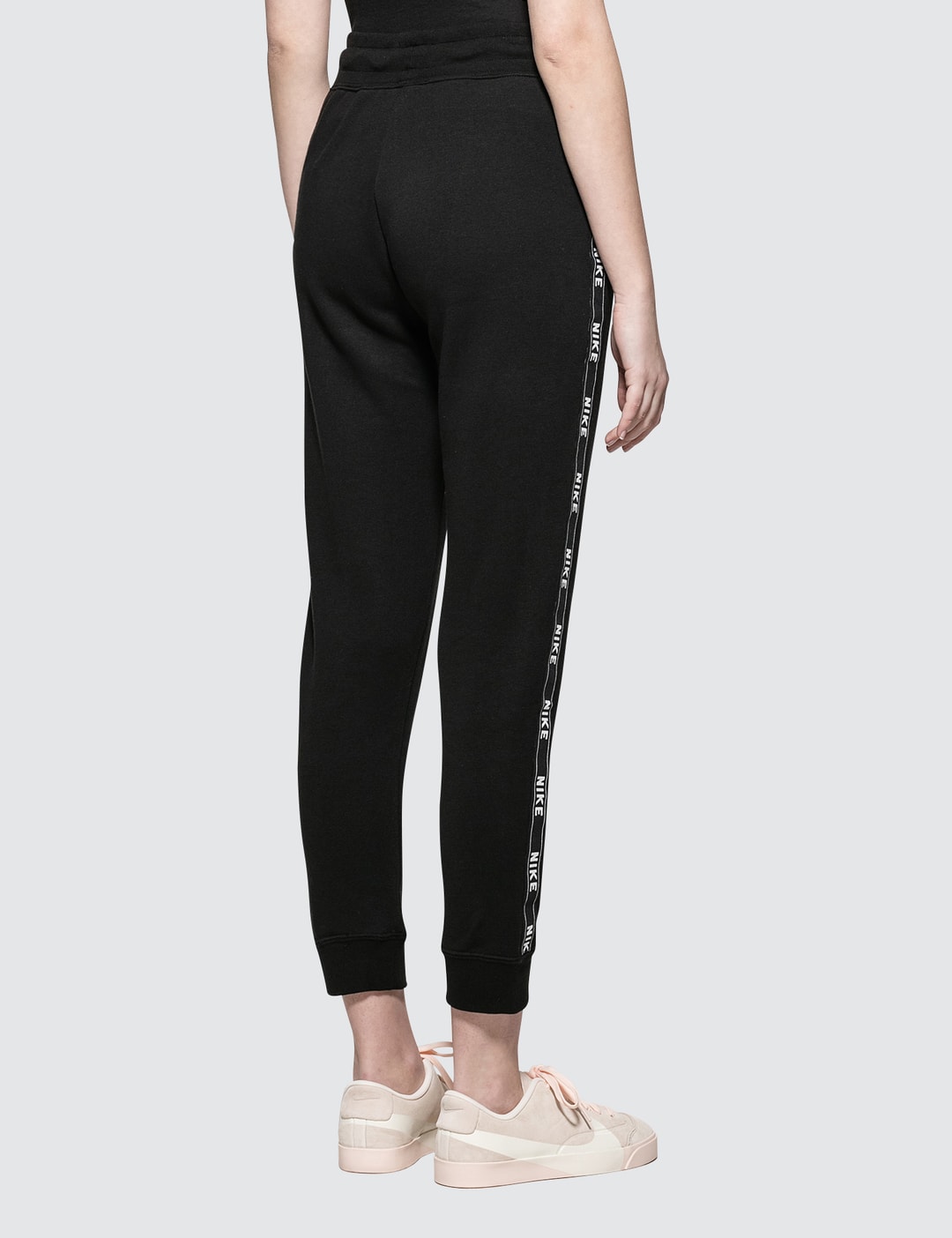 nike w nsw pant logo tape popper