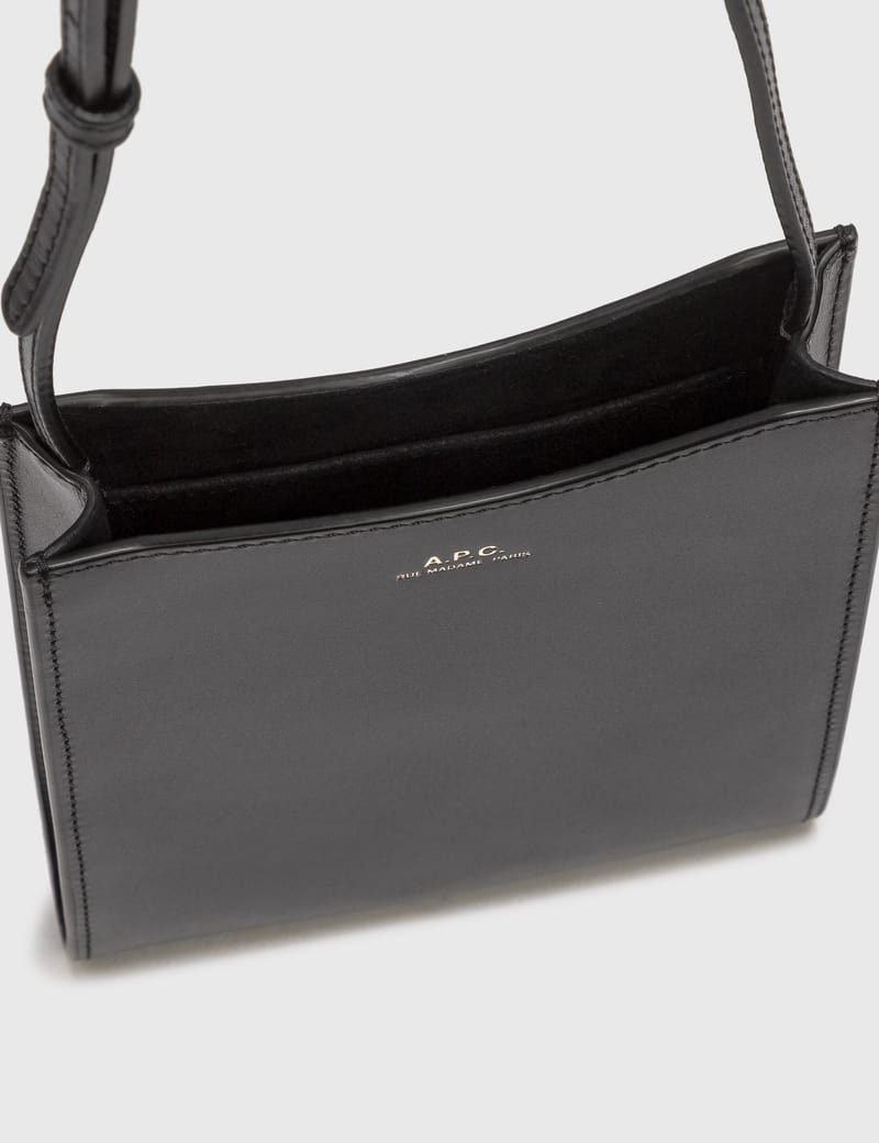 ☆A.P.C.☆ ジェイミー ポーチ クロスバッグ ブラック 楽天市場】APC A.P.C. アーペーセー ショルダーバッグ Jamie