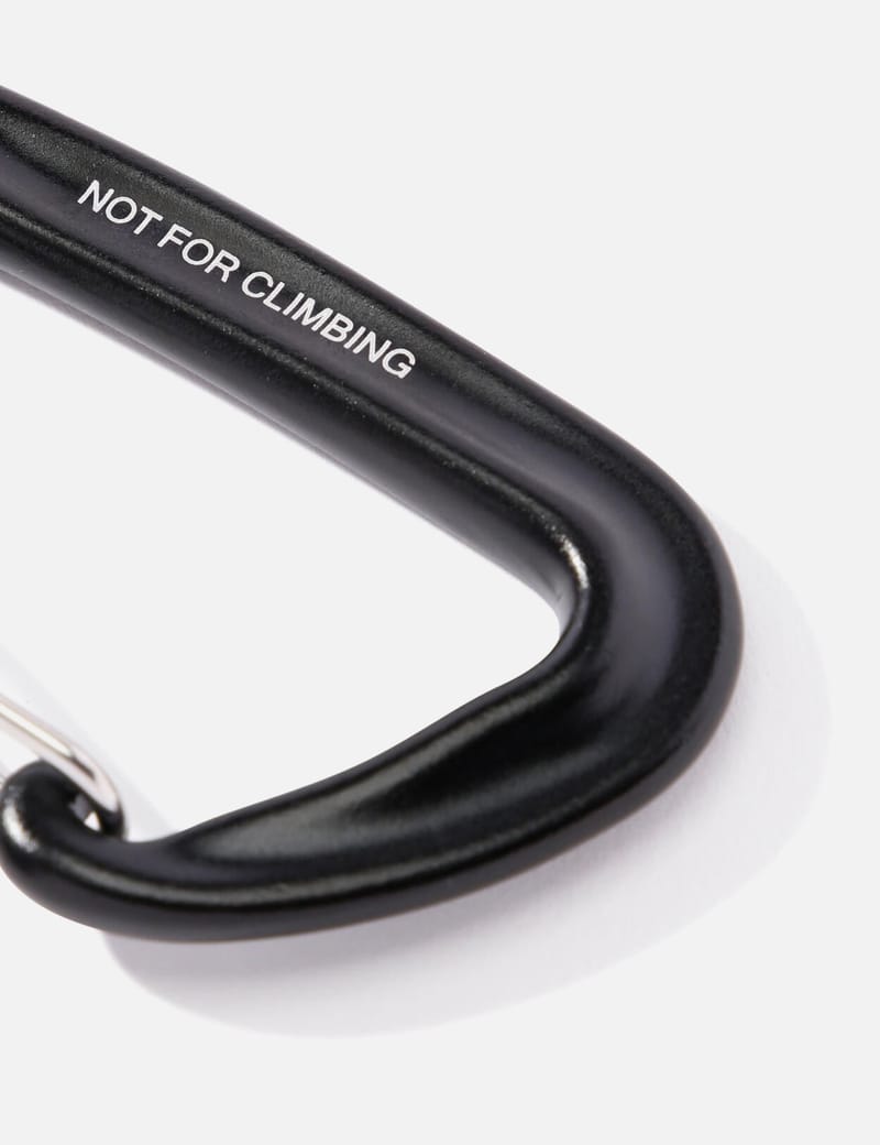 AND WANDER｜FASHION PROPS (Utility Carabiner - Black (57 and wander - utility carabiner | HBX - Globally Curated