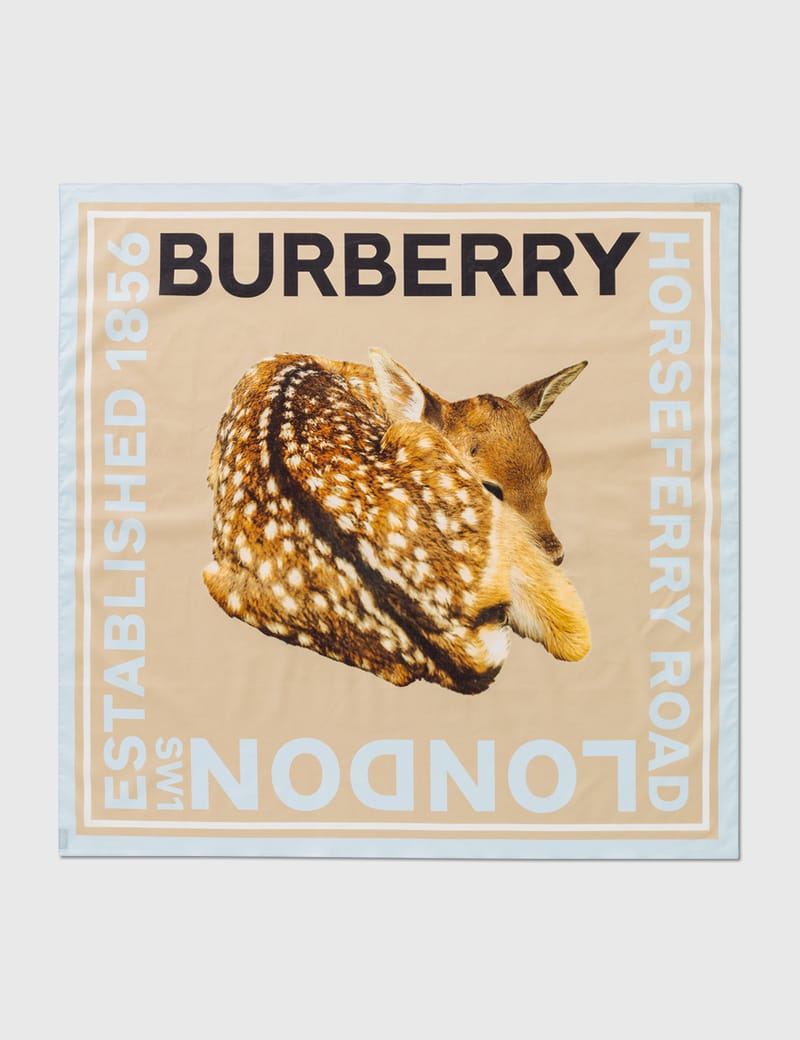 Burberry deer online