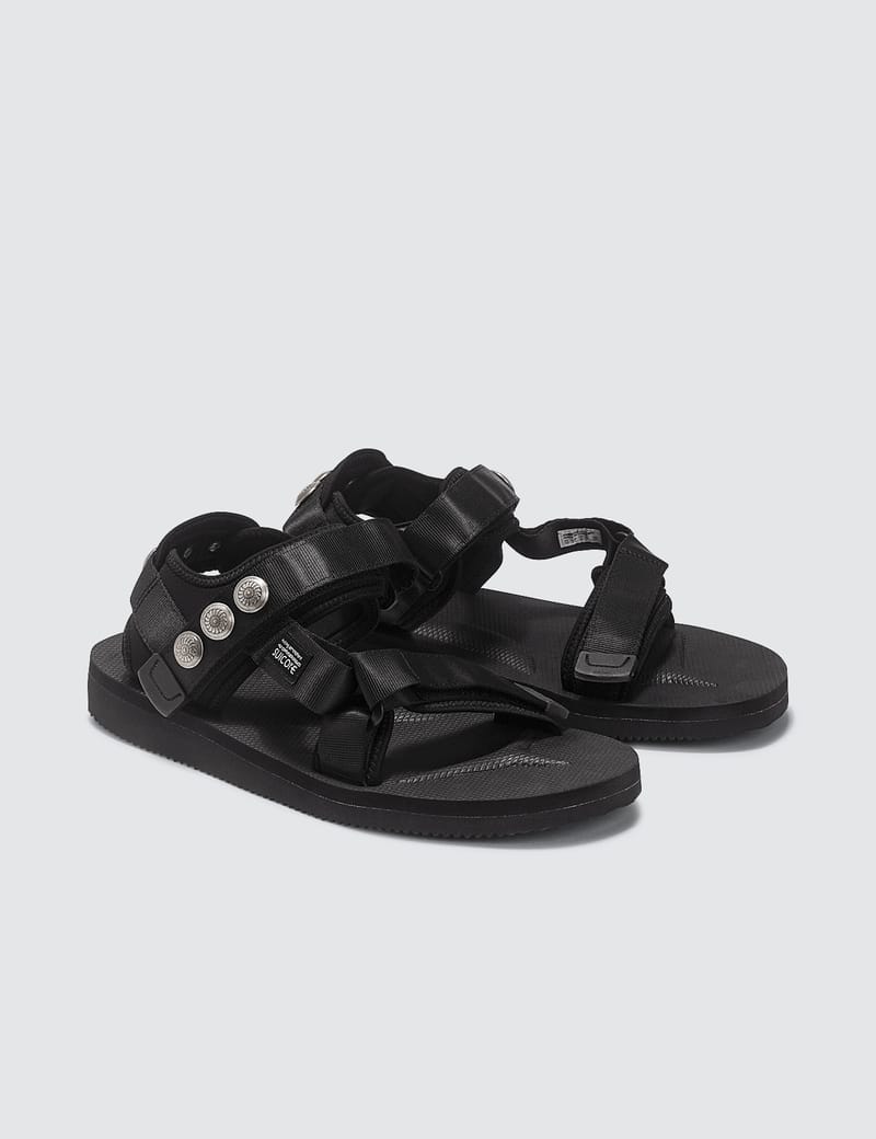 【新品】JOHN ELLIOTT × BLACK MEANS × SUICOKE John Elliott x Blackmeans x Suicoke Collaboration Release | Hypebeast