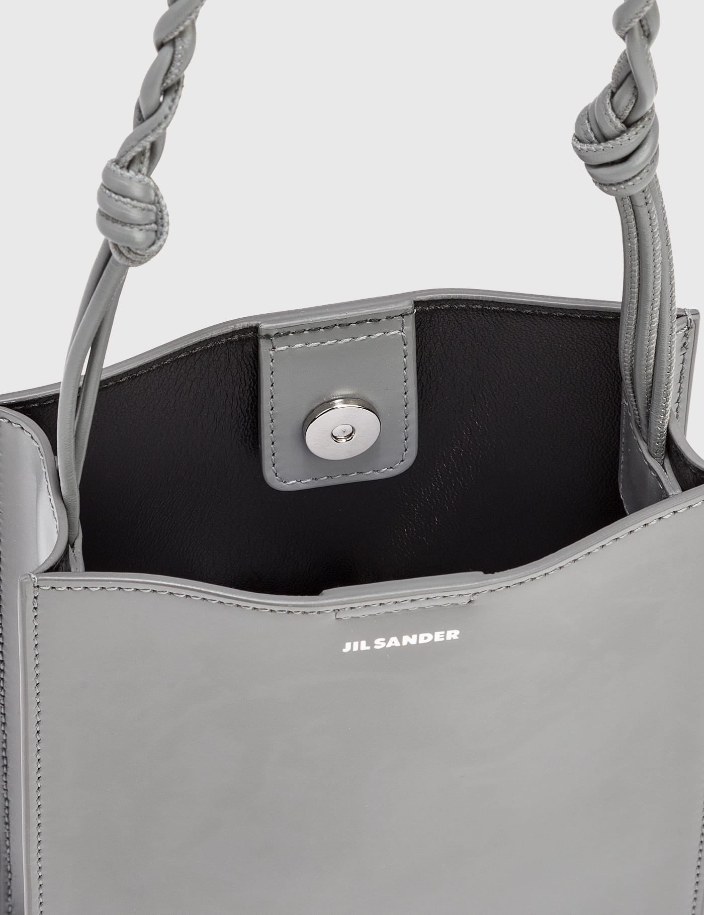 Jil Sander - Tangle Small Bag | HBX - HYPEBEAST 為您搜羅全球潮流時尚品牌