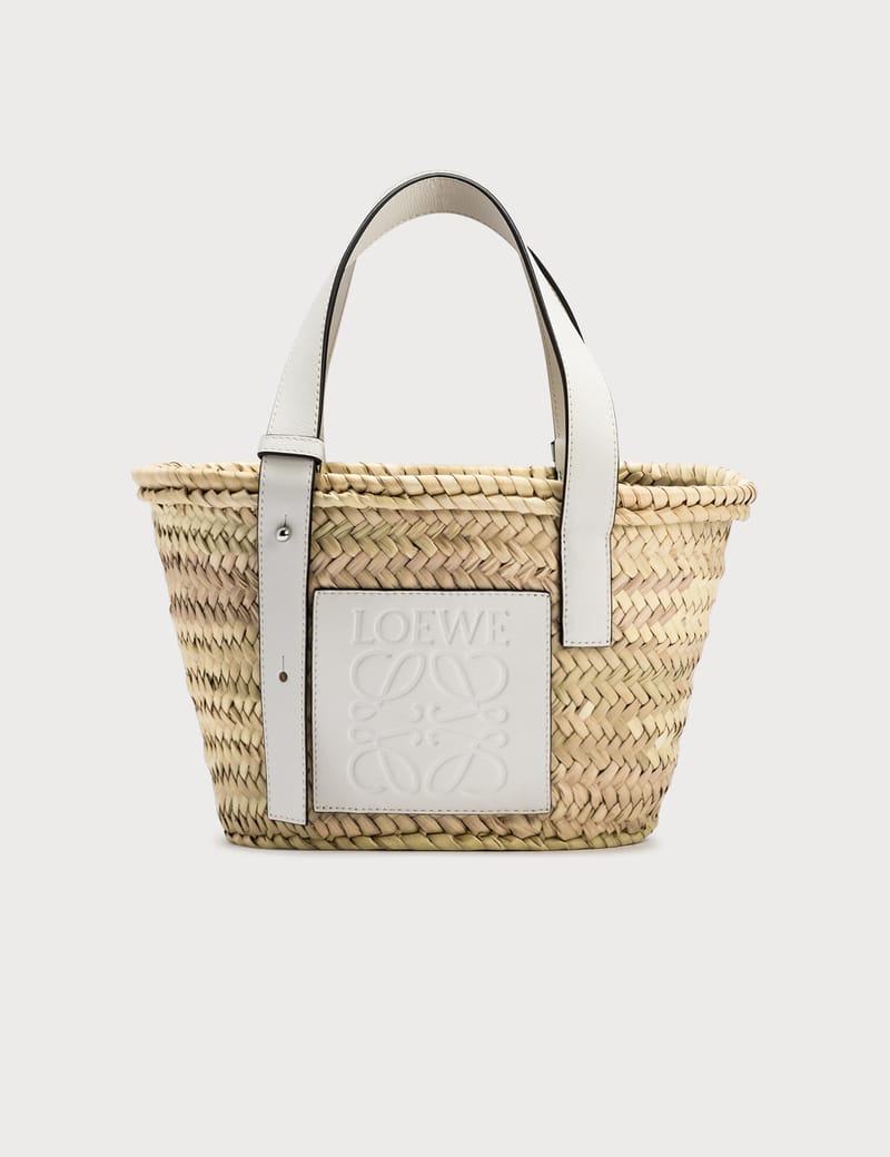 LOEWE かごバッグ 白BOLSO CESTA PEQUE NATURAL Small Basket bag in palm leaf and calfskin Natural/White - LOEWE