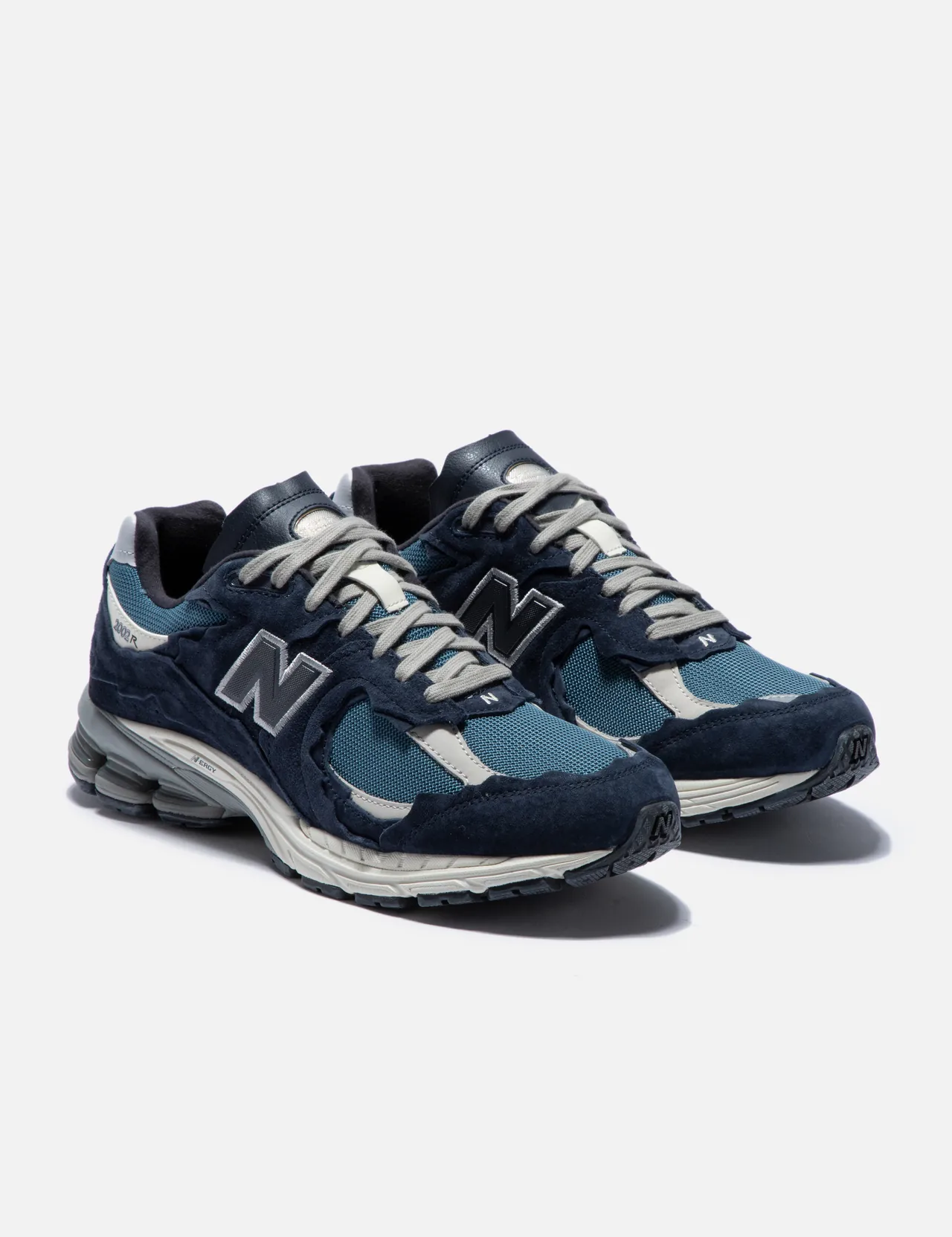 New Balance - New Balance M2002R | HBX - Globally Curated Fashion