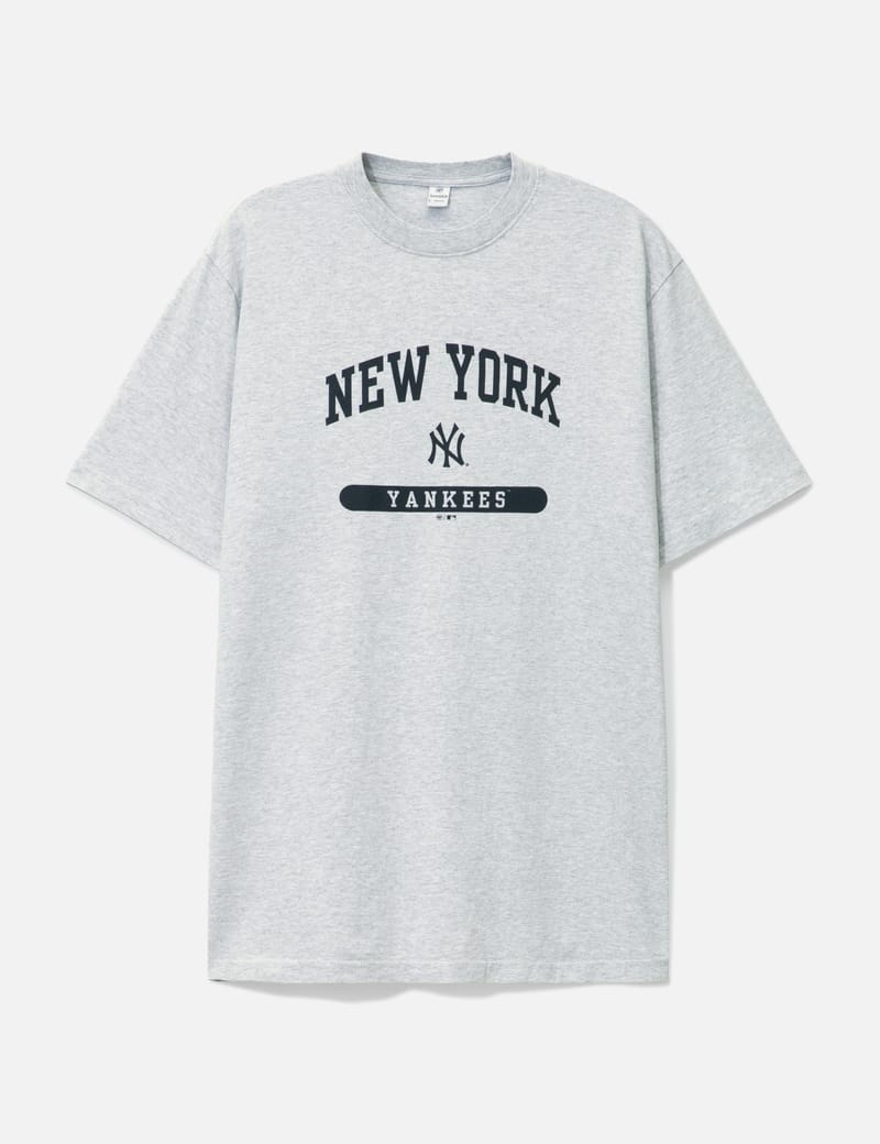 tshirt-2-1-aa06a.jpg?fit=max&w