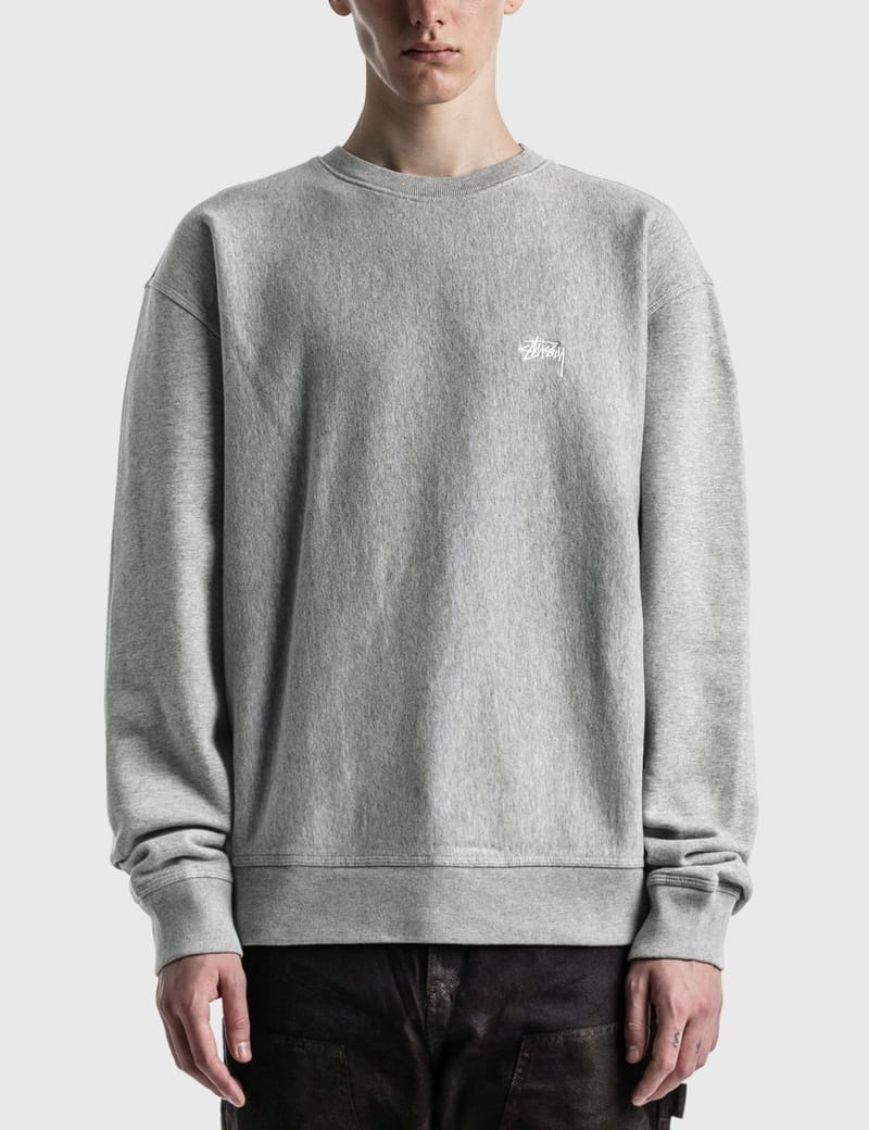 Stüssy - Stock Logo Crewneck Sweatshirt | HBX - HYPEBEAST 為您搜羅