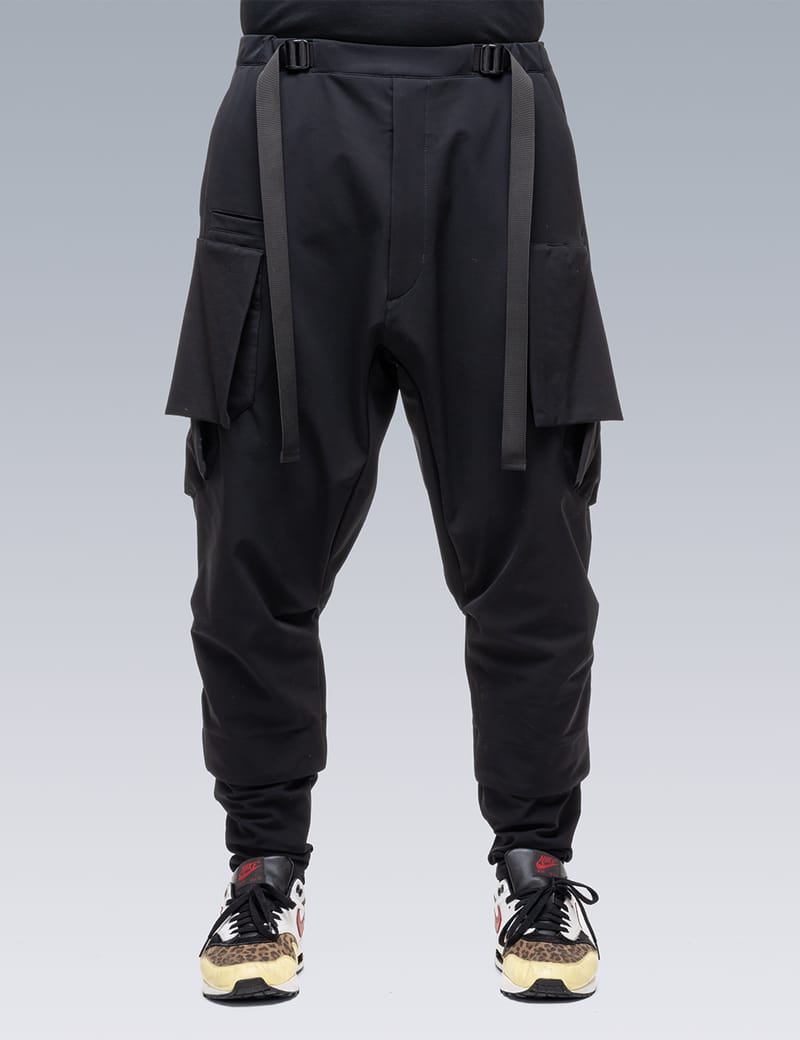 ACRONYM SCHOELLER® DRYSKIN™ CARGO PANT ACRONYM® - schoeller® Dryskin™ Cargo Pants Gen. 1.1 | HBX