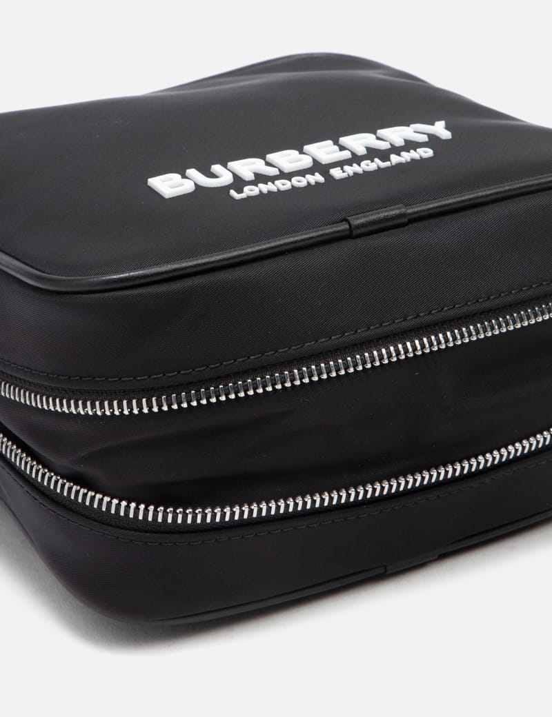 SALE／30%OFF 新品 ショルダー 最安 BURBERRY ロゴプリント 新品