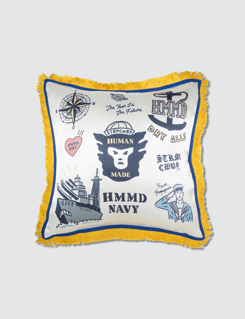 HUMAN MADE ヒューマンメイド　cushion HUMAN MADE（ヒューマンメード）の「HUMAN MADE（ヒューマン