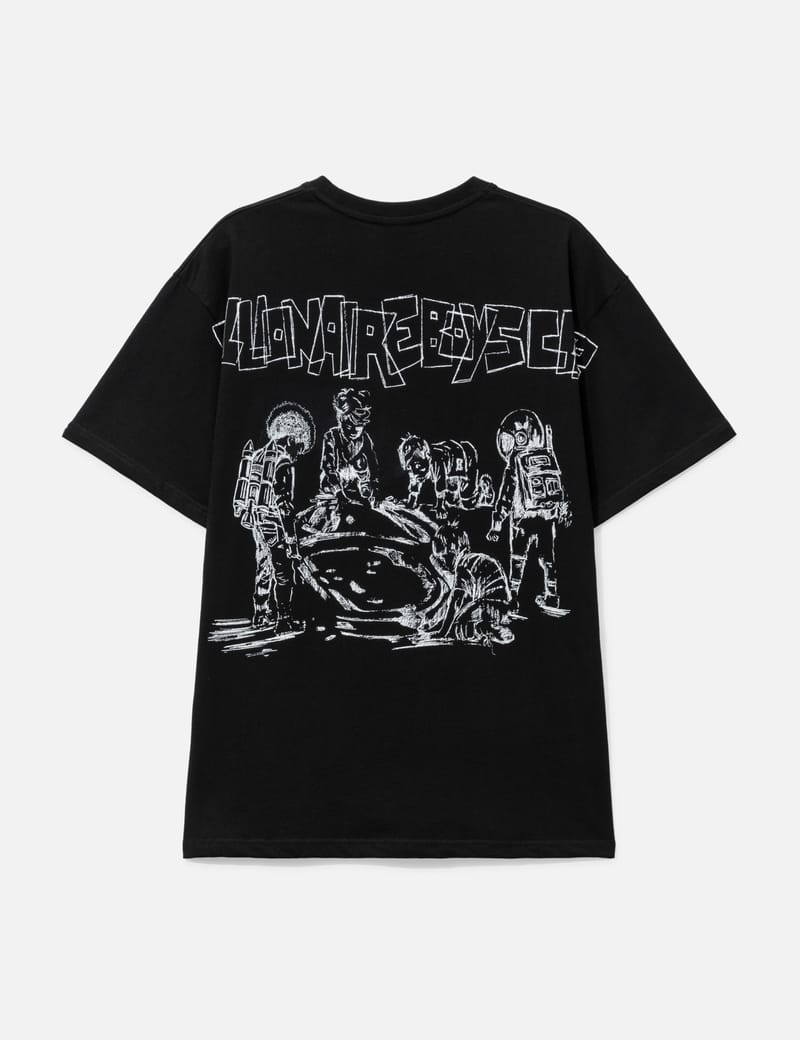 ネイバーフッドから河村康輔とのコラボレーションTシャツが登場