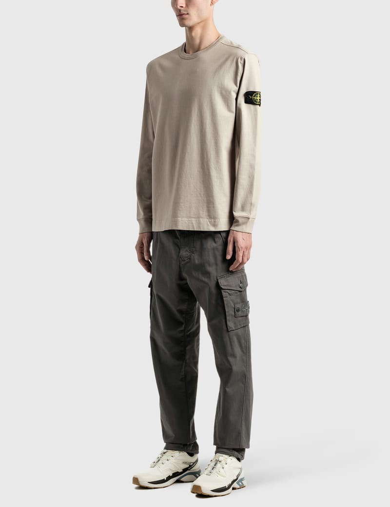 Stone Island - Ghost Piece Cargo Pants | HBX - HYPEBEAST 為您搜羅