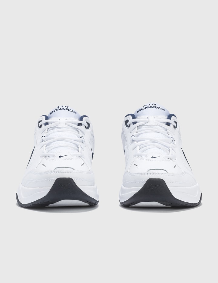 deichmann nike air monarch iv