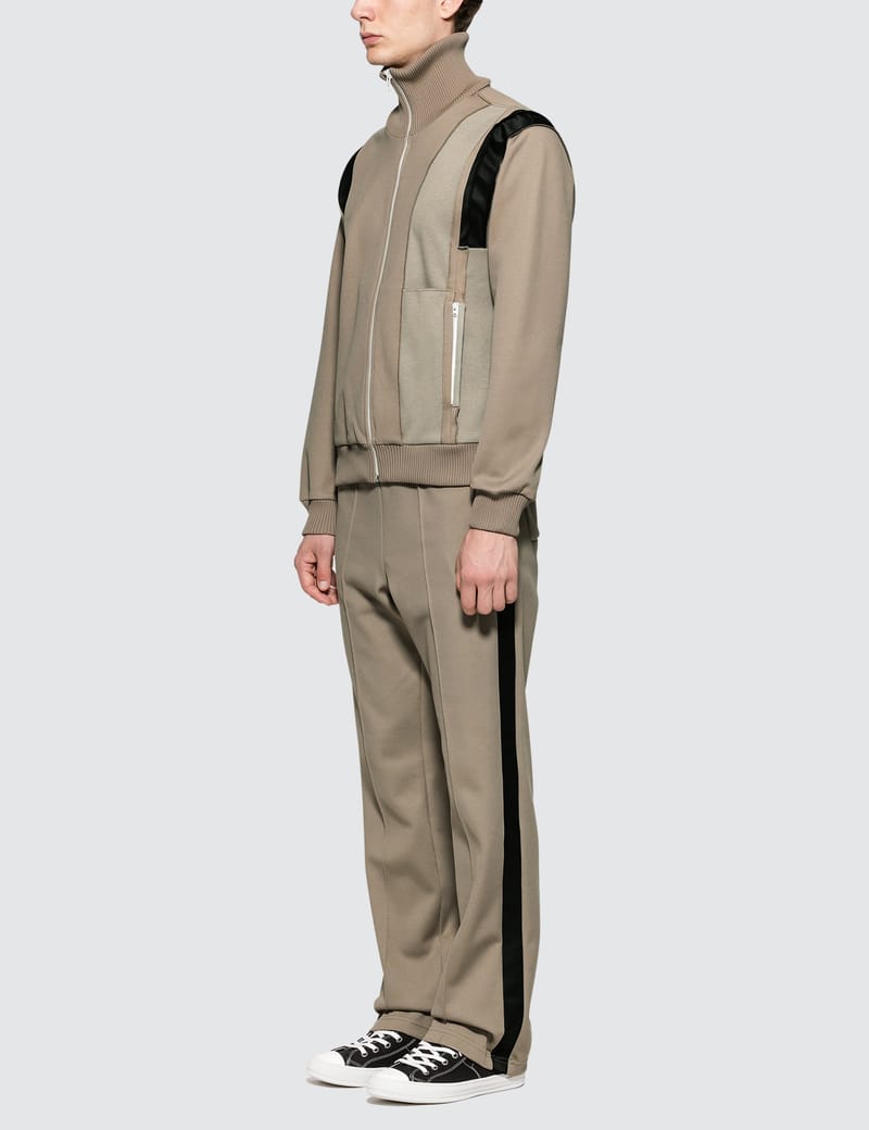 ファッションシーンで話題のこれから流行るブランド12選 Maison Curated Globally - HBX | Rodier Polyester - Margiela ジャケット・アウター