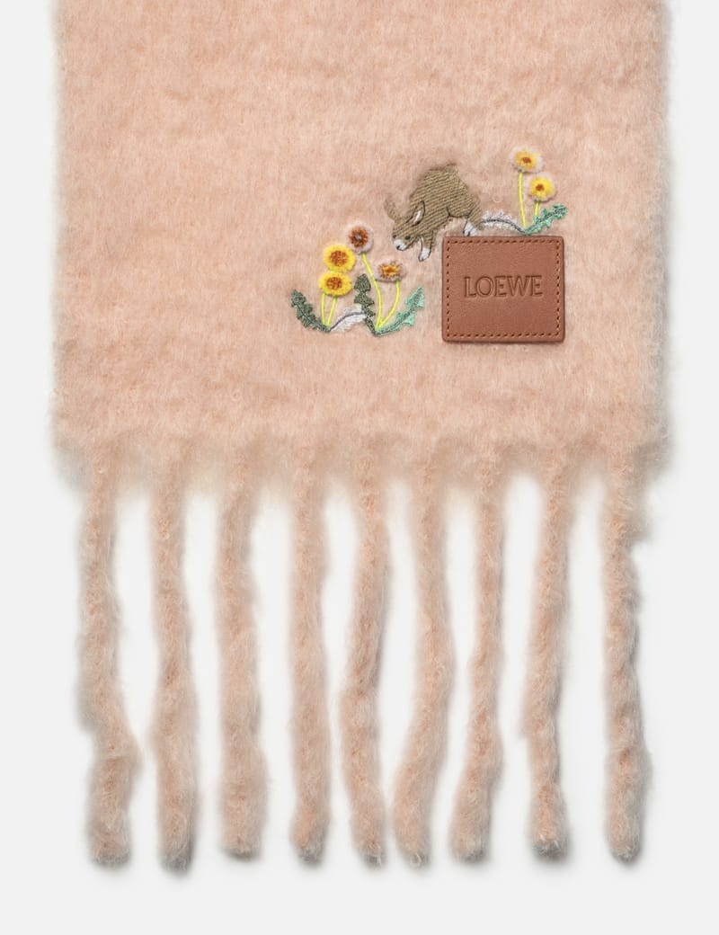 【LOEWE】 23X185 BUNNY SCARF Loewe - Bunny Scarf | HBX - Globally Curated Fashion and