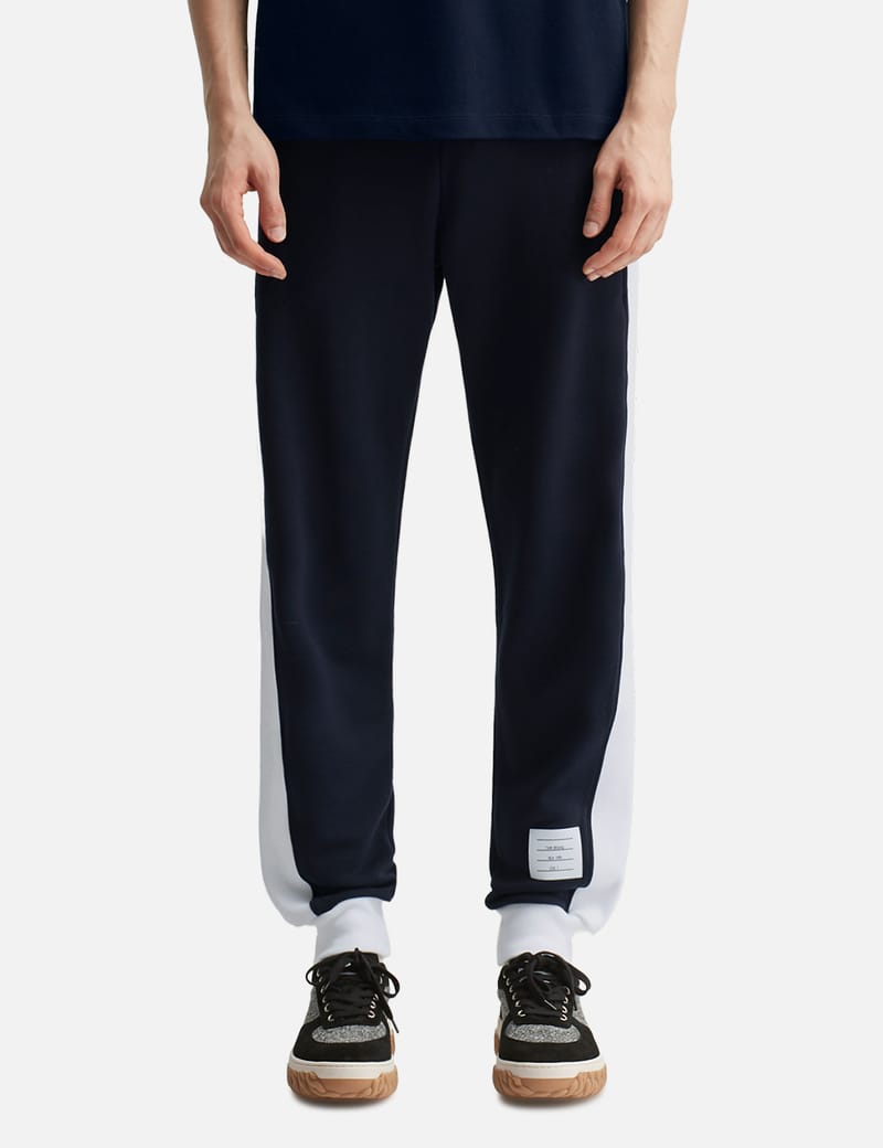 トム ブラウン - Classic 4-Bar Jersey Loopback Sweatpants | HBX トム ブラウン - Classic 4-Bar Jersey Loopback Sweatpants | HBX