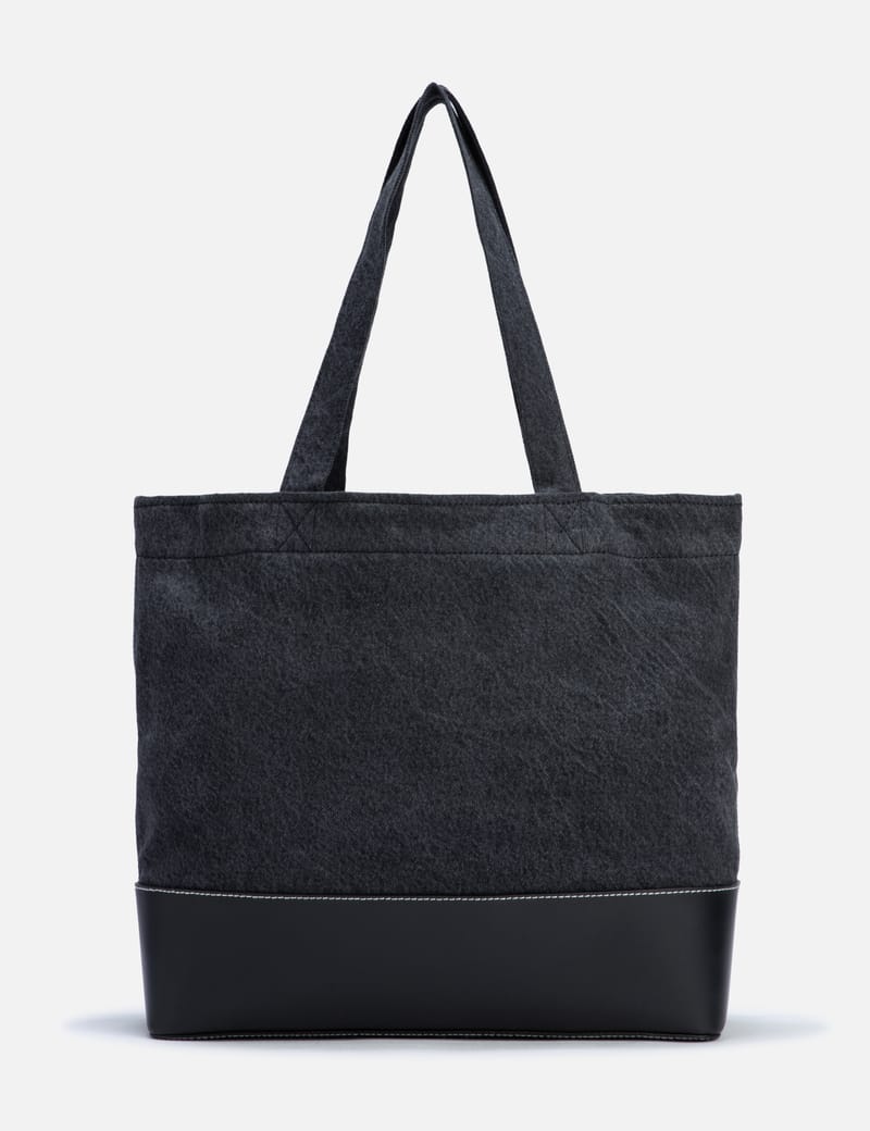 A.P.C. - AXEL DENIM TOTE BAG | HBX - HYPEBEAST 為您搜羅全球