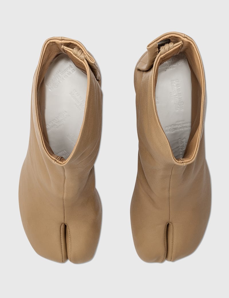 Maison Margiela - Tabi Heeled Ankle Boot | HBX