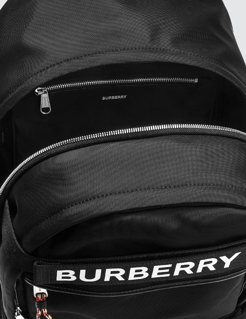 Burberry 2024 kingdom backpack