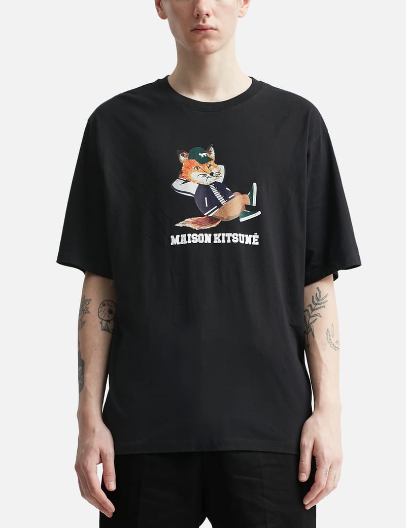 Maison Kitsuné - DRESSED FOX EASY T-SHIRT | HBX - Globally Curated