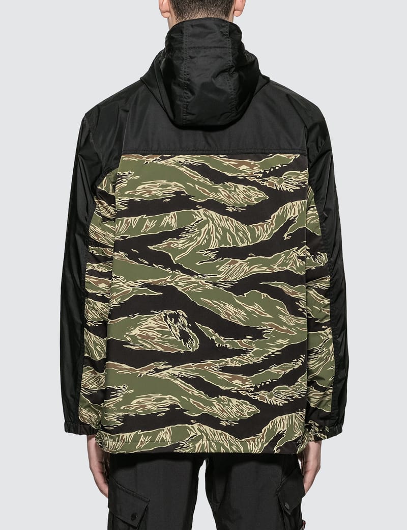 Wacko Maria - Tiger Camo Mountain Parka | HBX - Globally Curated