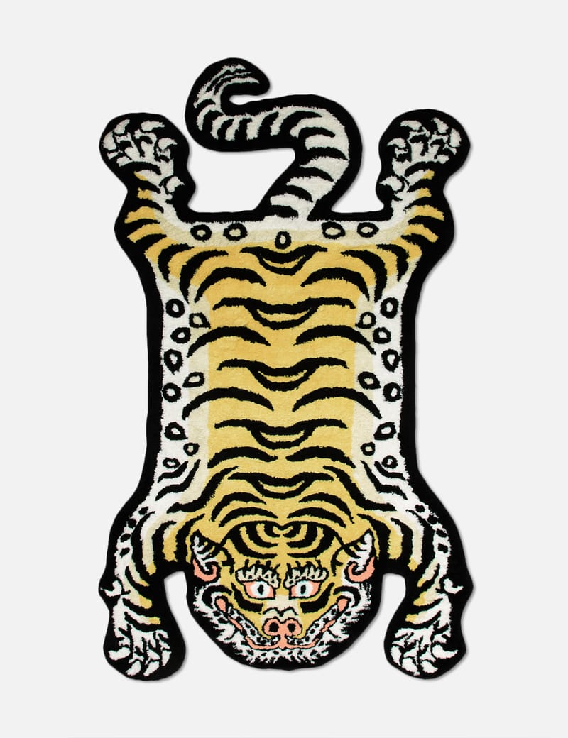 RAW EMOTIONS - Medium Mascot Tiger V2 Rug | HBX - Globally Curated