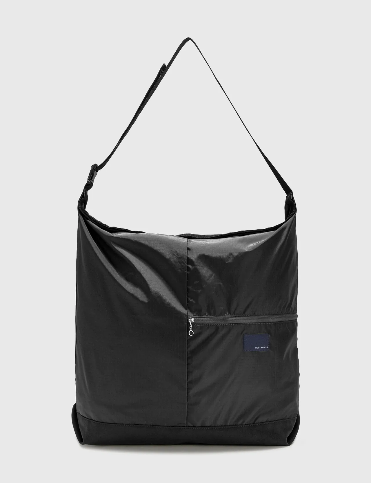 Nanamica - Utility Shoulder Bag | HBX - HYPEBEAST 為您搜羅全球潮流