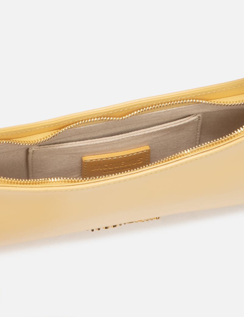 Jacquemus - Le Bisou Perle Shoulder Bag | HBX - Globally