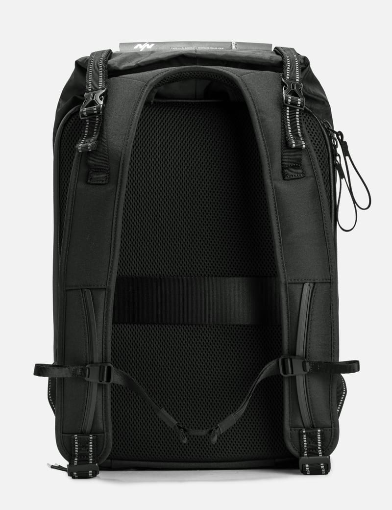 côte&ciel Hyco S Smooth Bag - スムース素材の撥水クロスボディバッグ