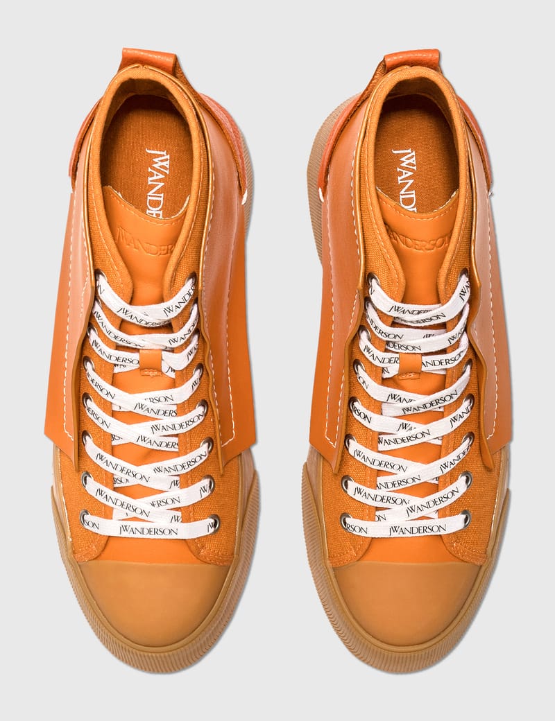 JWA04 ツイスター サングラス in ブラウン | JW Anderson JP