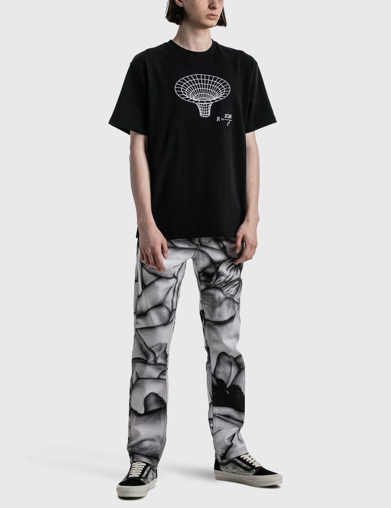 Tシャツ・カットソー PLEASURES DARKNESS HEAVYWEIGH TSHIRT (21830) Pleasures - Darkness Heavyweight T-Shirt | HBX - Globally