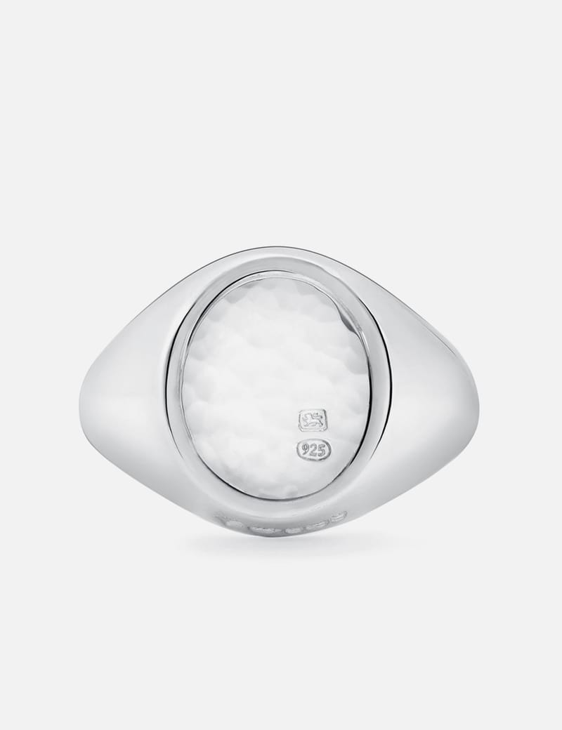 Bunney Oval Signet Ring - Crafted from 925 sterling silver with a