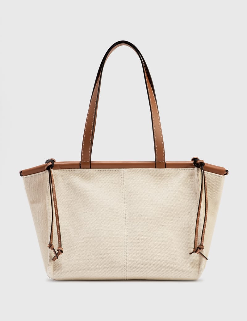 Cushion deals tote loewe