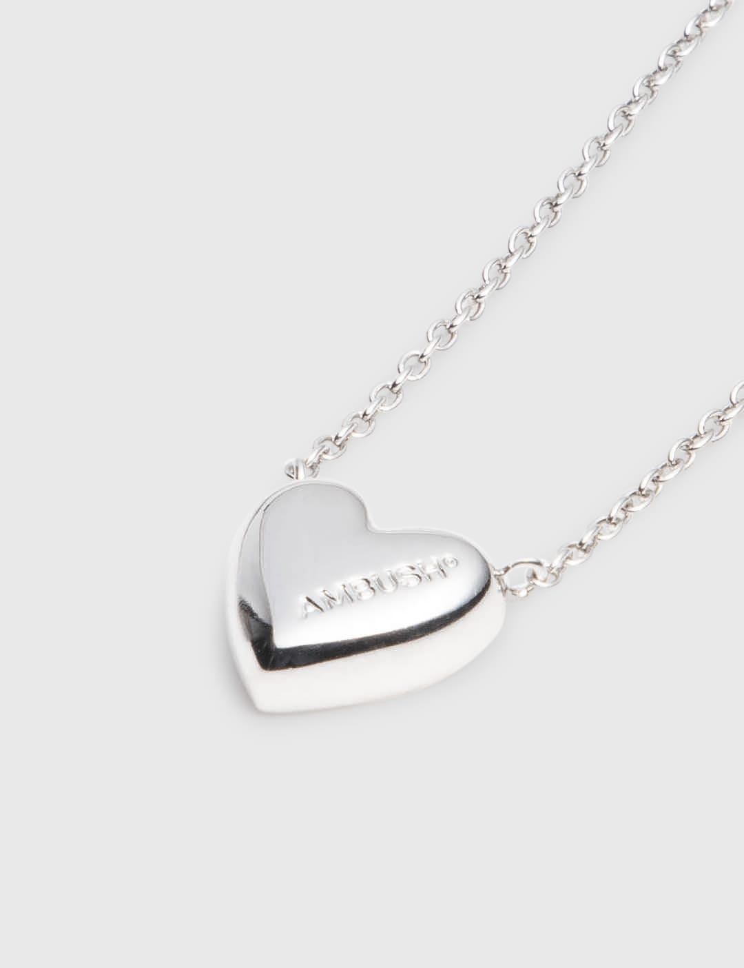 HEART CHARM NECKLACE