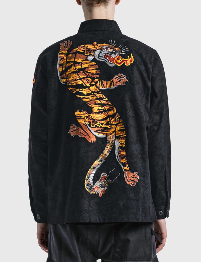 Maharishi - CAMO TIGER EMBROIDERED SHIRT | HBX - HYPEBEAST 為您