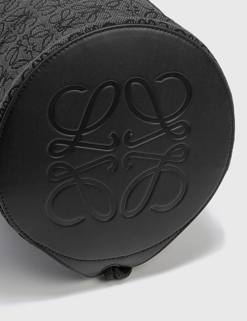 Loewe - セーラーバッグ | HBX - ハイプビースト(Hypebeast)が Loewe - セーラーバッグ | HBX - ハイプビースト(Hypebeast)が
