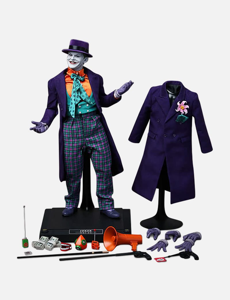 HOT TOYS The Joker DX08 1/6th Scale Figure - Brand-new collectible