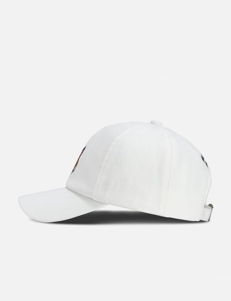 【Maison Kitsune】 Unisex Fox Head Patch 6P Cap - White Maison Kitsuné - Large Fox Head Embroidery 6p Cap | HBX