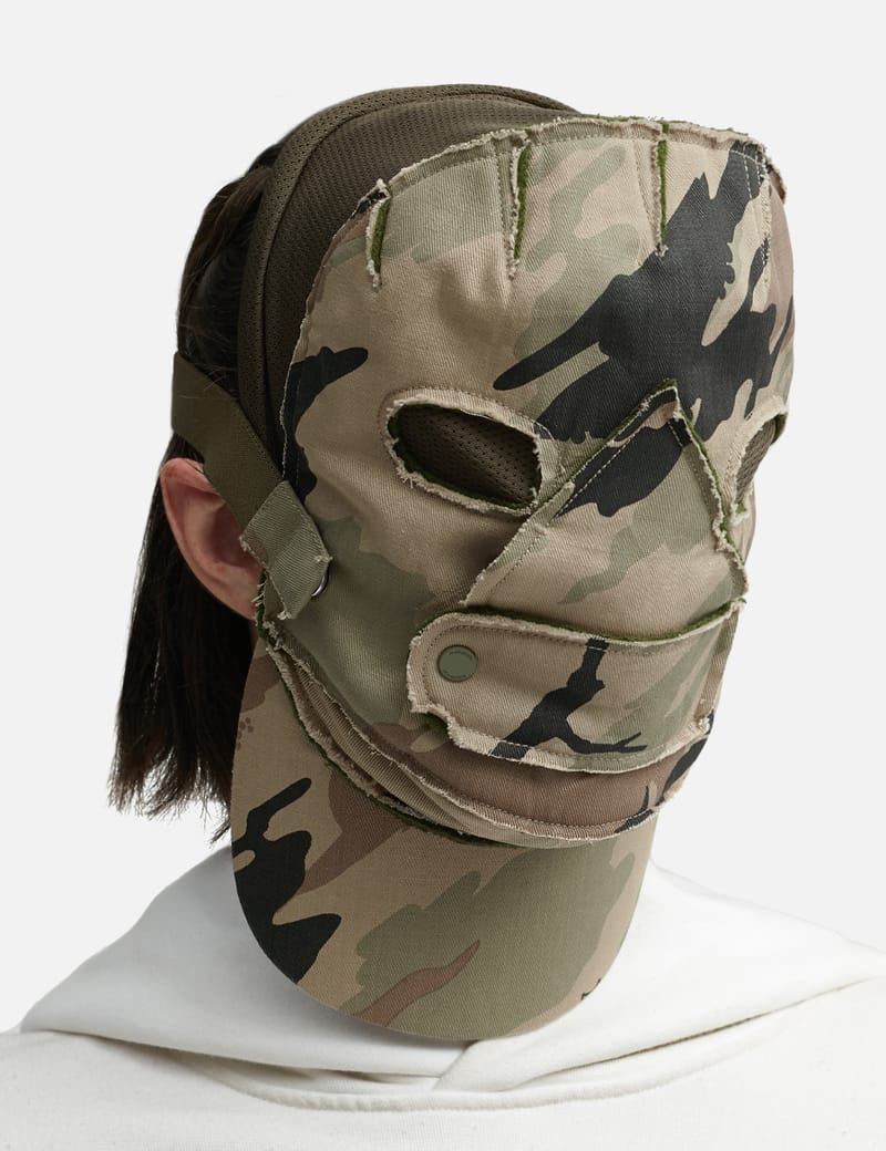 Maharishi 関税込 タイガーストライプカモECWSキャップ/マスク Maharishi - Camo ECWS Cap Mask | HBX - Globally Curated