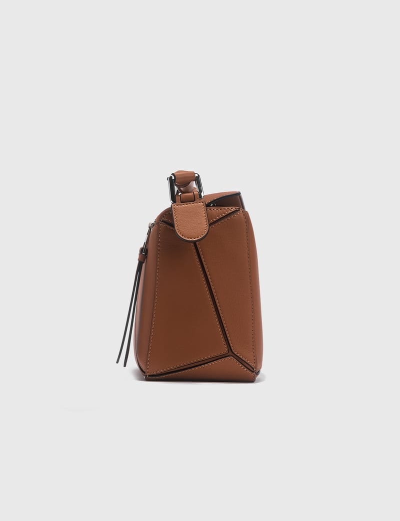LOEWE バッグ Puzzle 10 Paula's Ibiza Parrot re-edition bag in calfskin