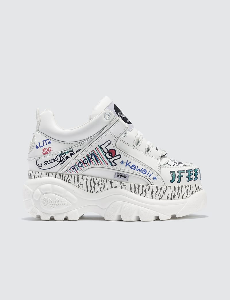 【Buffalo LONDON】Classic グラフィティ 落書き スニーカー Buffalo London - Buffalo Classic Graffiti Low-top Platform