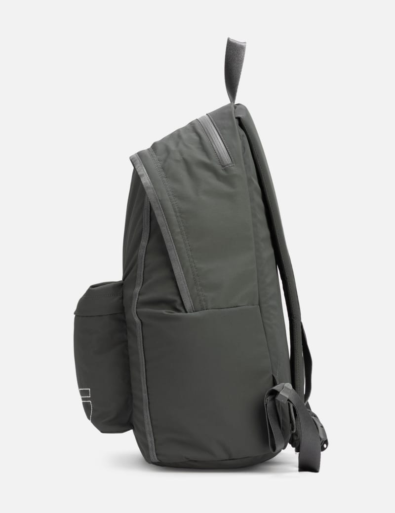 BLANKOF - DAYPACK 23 | HBX - ハイプビースト(Hypebeast)が厳選