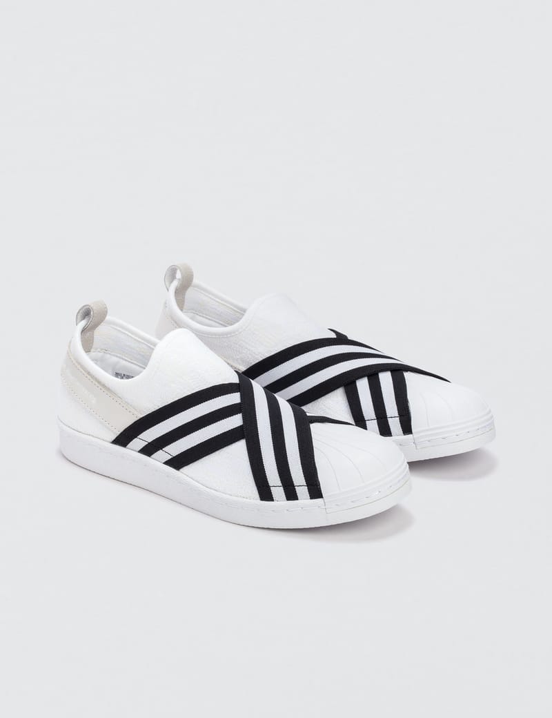 Adidas men white 2024 mountaineering superstar slip-on primeknit