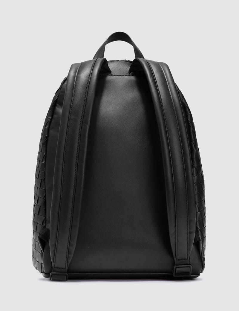 バックパック・リュック BOTTEGA VENETA INTRECCIATO BACKPACK Bottega Veneta - Intreciatto Backpack | HBX - Globally
